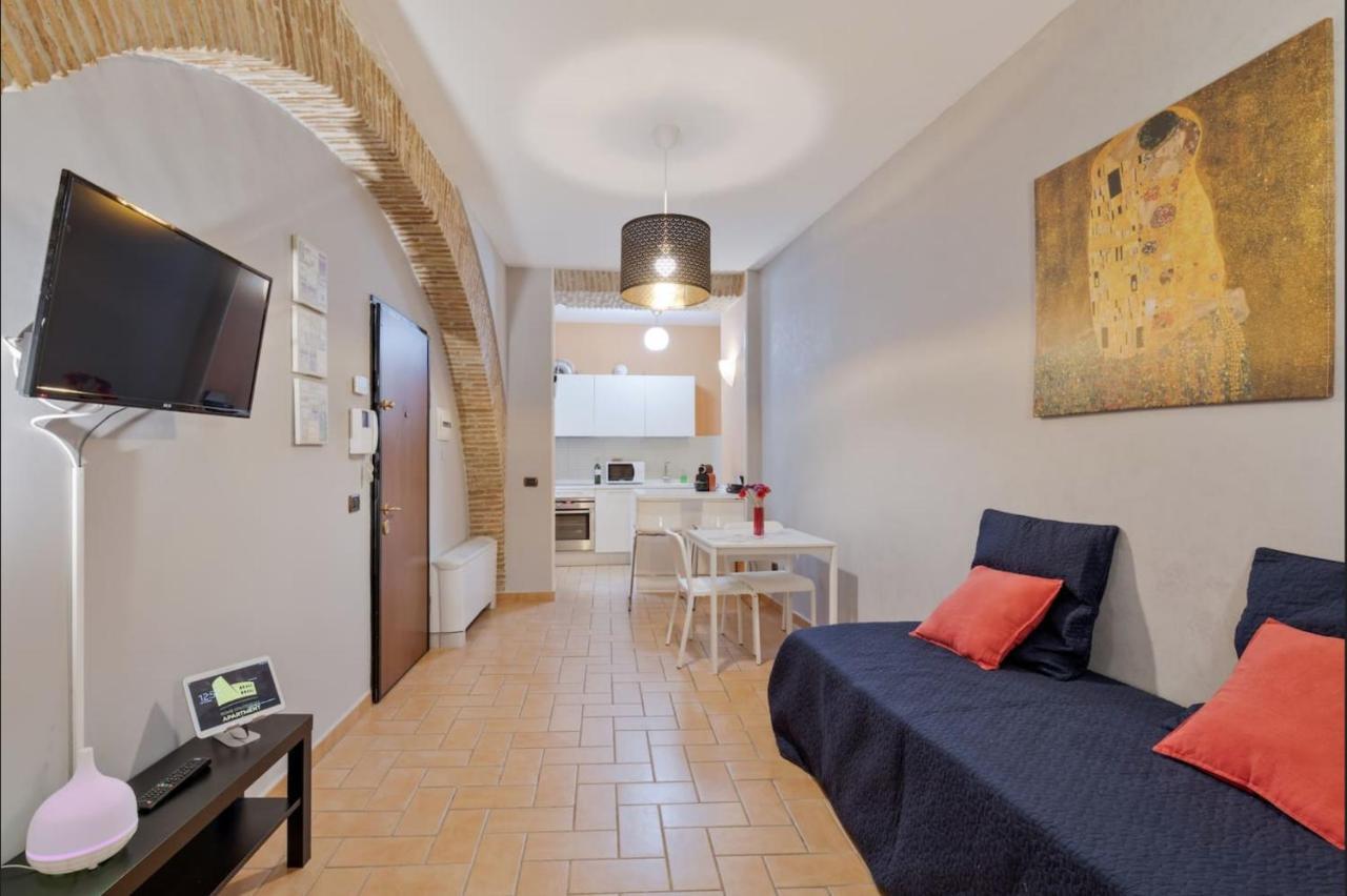 Roma Colosseum Apartment Exterior foto