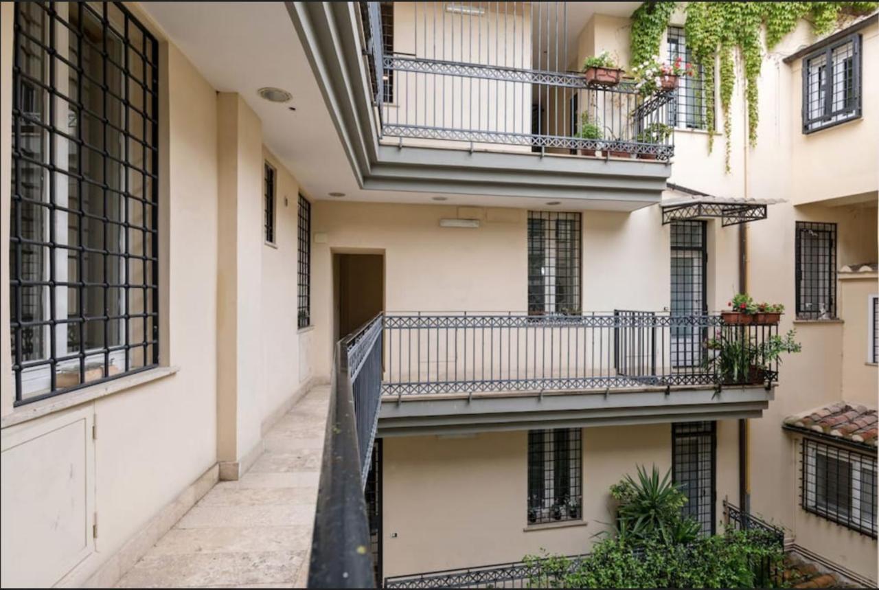 Roma Colosseum Apartment Exterior foto